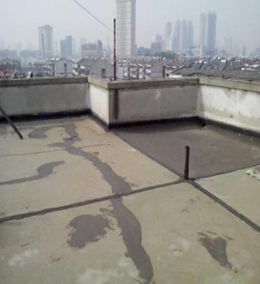 扎囊漏水维修 楼顶漏水是什么原因，楼顶漏水维修方法是什么?